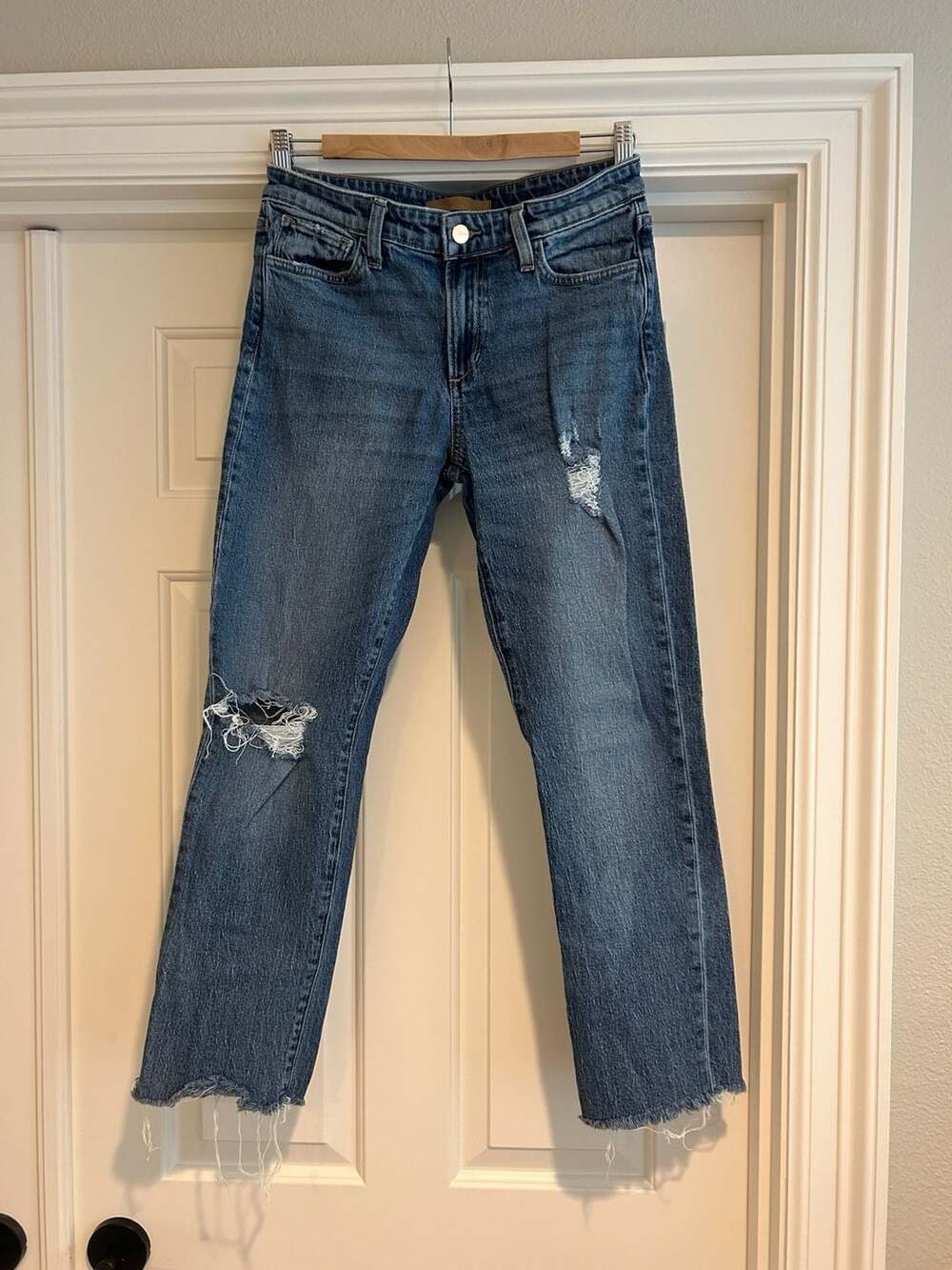 Joe's Jeans The Lara Mid Rise Cigarette Ankle Distressed Denim Jeans Size 26